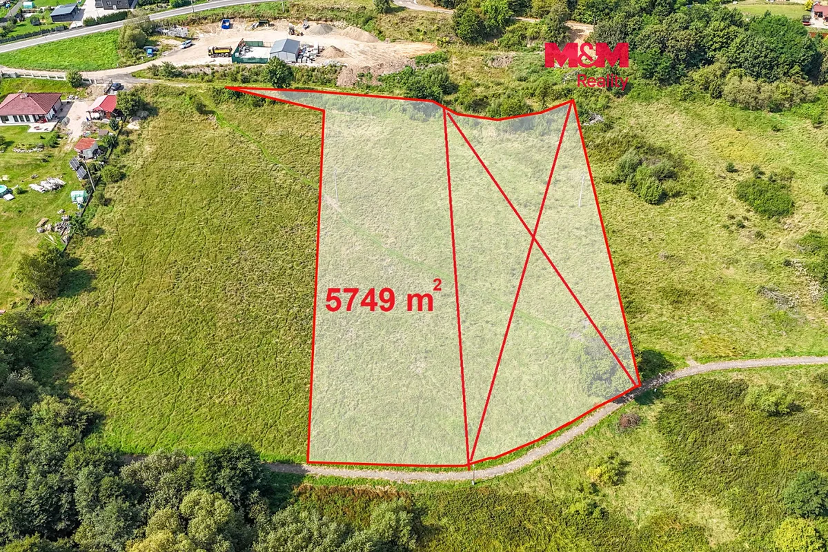 Prodej stavebního pozemku 5749 m²